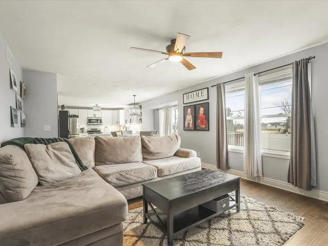 $380,000 | 7218 Salzbrenner Lane, Machesney Park, IL 61115