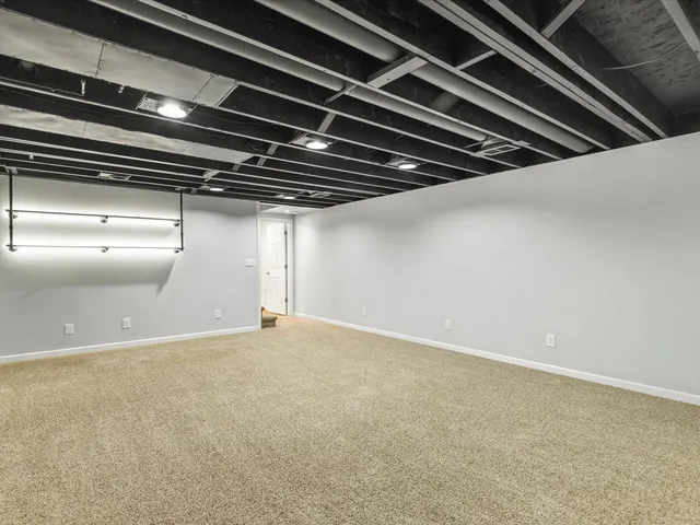 $380,000 | 7218 Salzbrenner Lane, Machesney Park, IL 61115