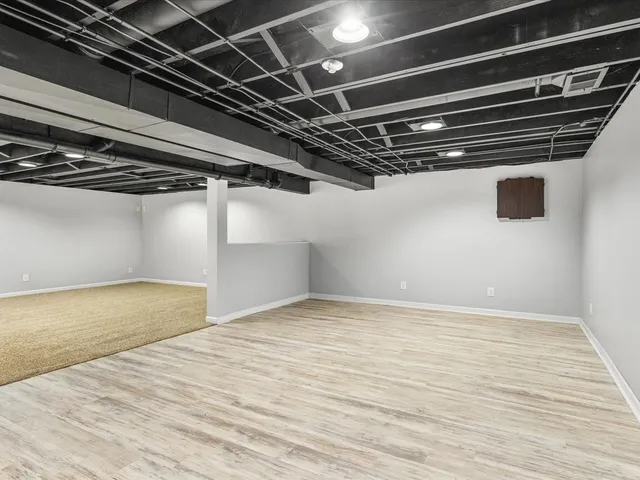 $380,000 | 7218 Salzbrenner Lane, Machesney Park, IL 61115