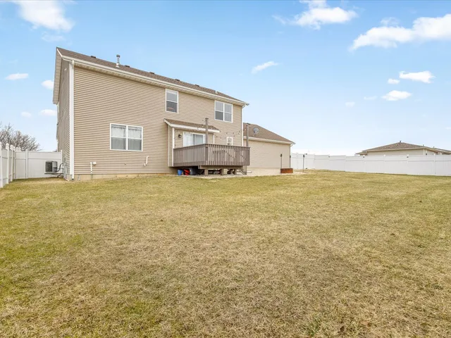$380,000 | 7218 Salzbrenner Lane, Machesney Park, IL 61115