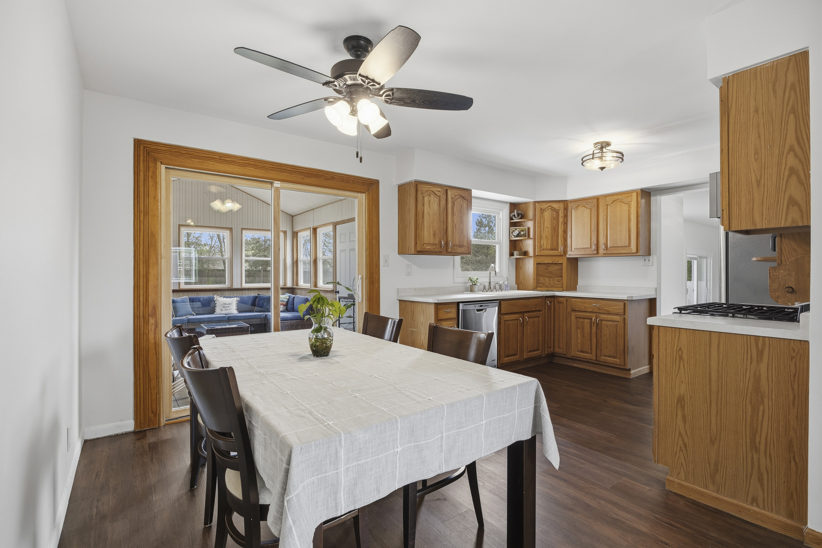 1818 Brickville Road Sycamore, IL 60178 - Photo 13 of 30