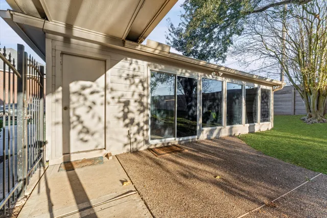 $3,350 | 1914 Rosebay Court, Sugar Land, TX 77478