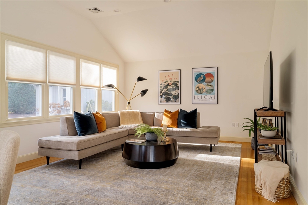 24 Littlefield Road Newton, MA 02459 - Photo 15 of 34