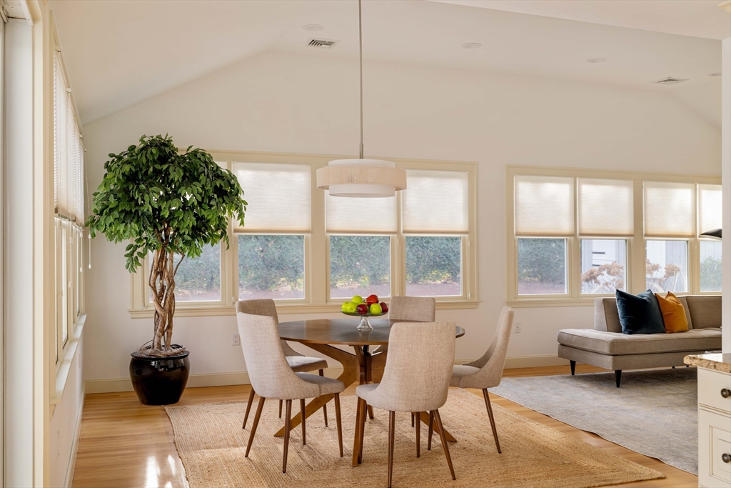 24 Littlefield Road Newton, MA 02459 - Photo 16 of 34