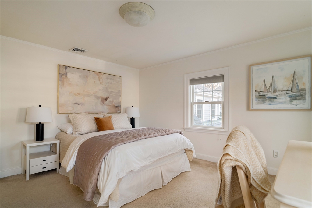 24 Littlefield Road Newton, MA 02459 - Photo 19 of 34