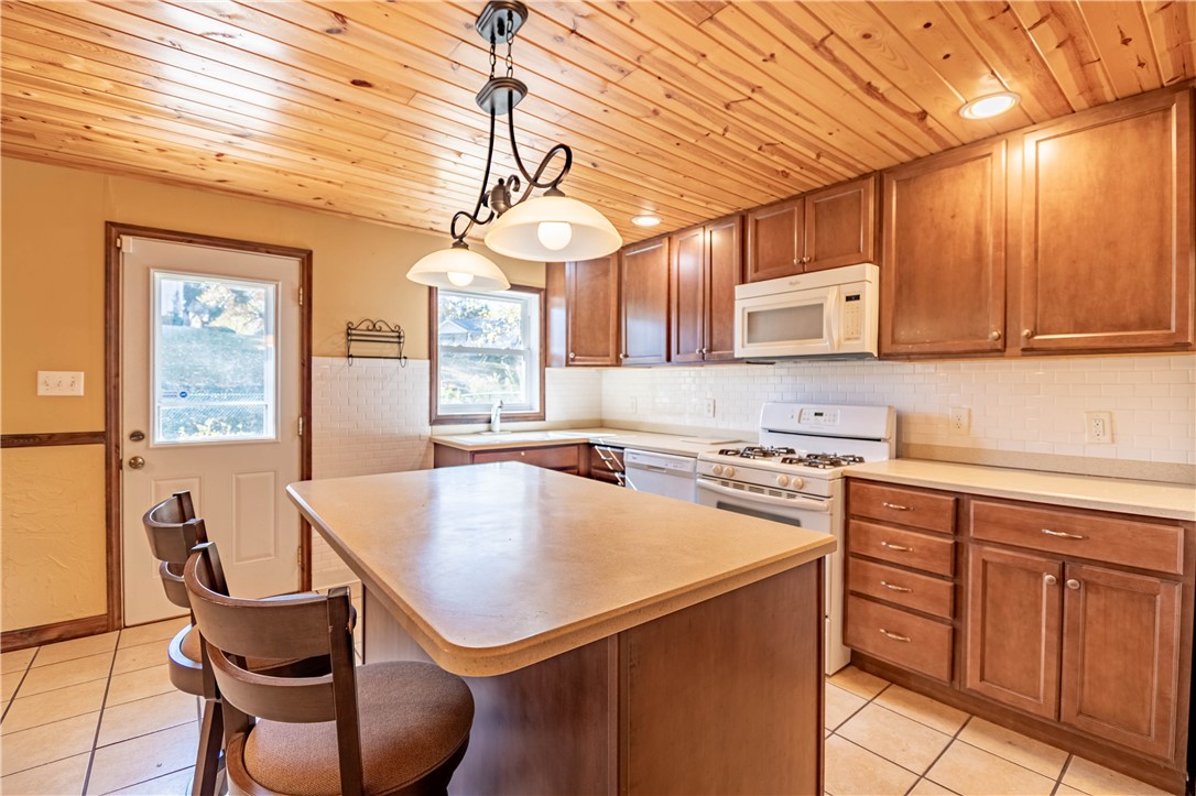 1487 West Glenn Drive Decatur, IL 62526 - Photo 8 of 20