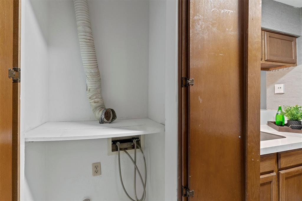 6900 Skillman Street, Unit 406 Dallas, TX 75231 - Photo 19 of 30