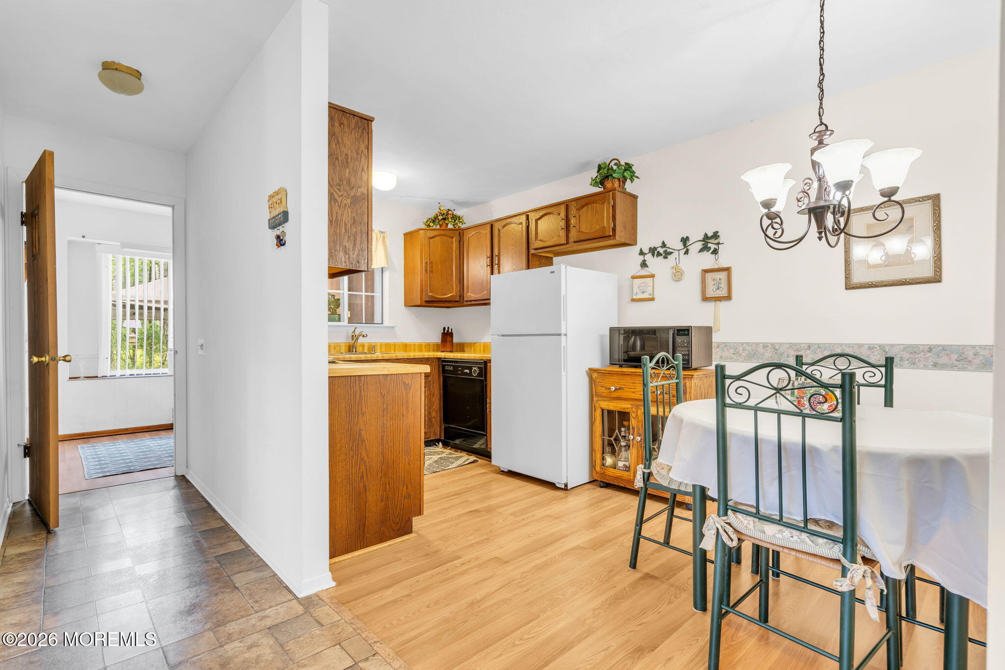 50 D Stonybrook Road Whiting, NJ 08759 - Photo 11 of 25 28-web-or-mls-DSC04318