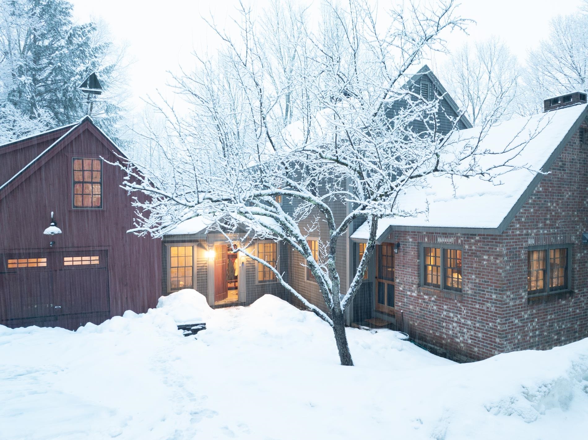 318 Upper Hollow Hill Road Stowe, VT 05672 - Photo 10 of 42