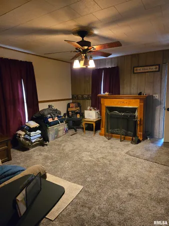 $53,000 | 103 North 4th Street, La Harpe, IL 61450