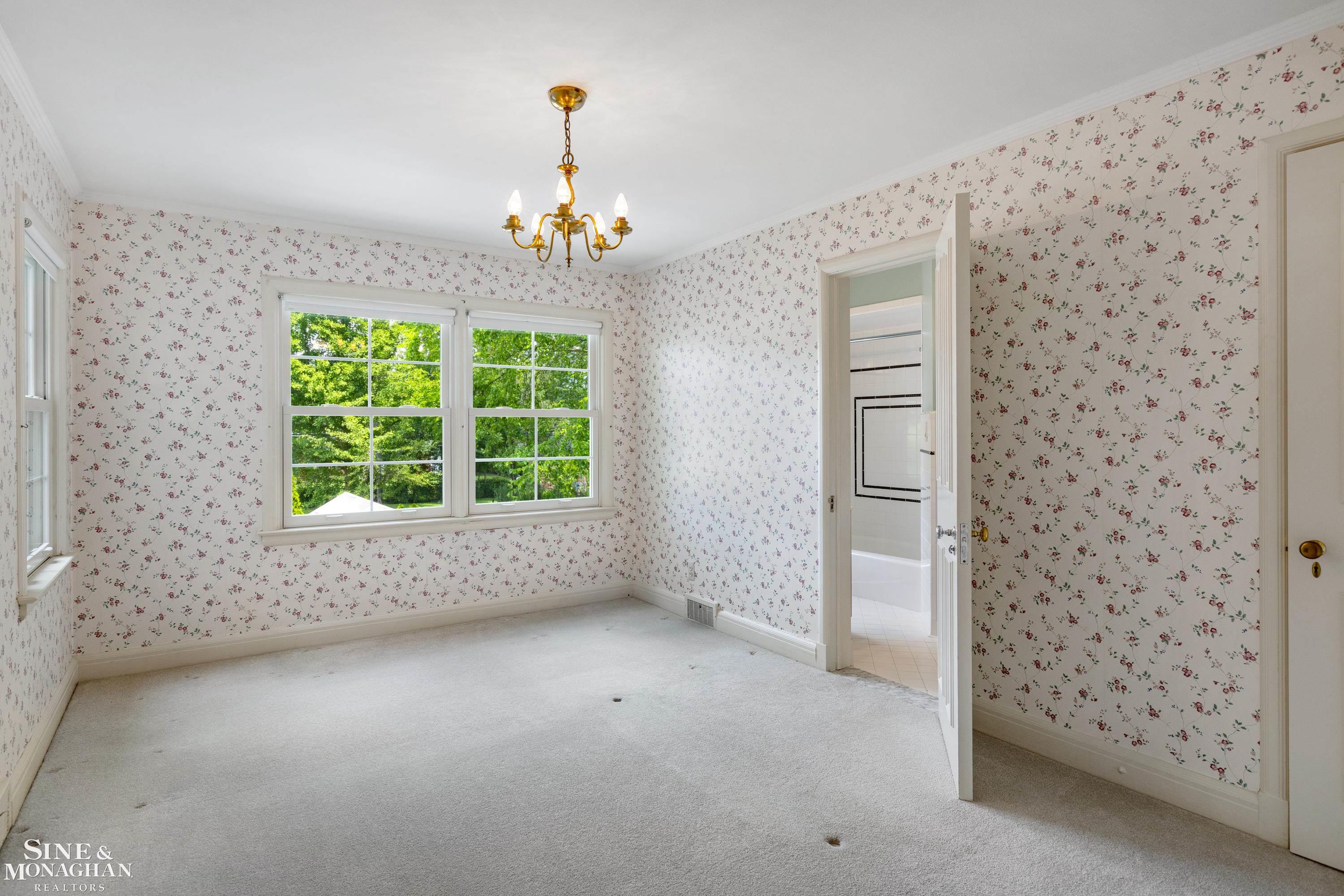 1380 Oxford Road Grosse Pointe Woods, MI 48236 - Photo 28 of 59
