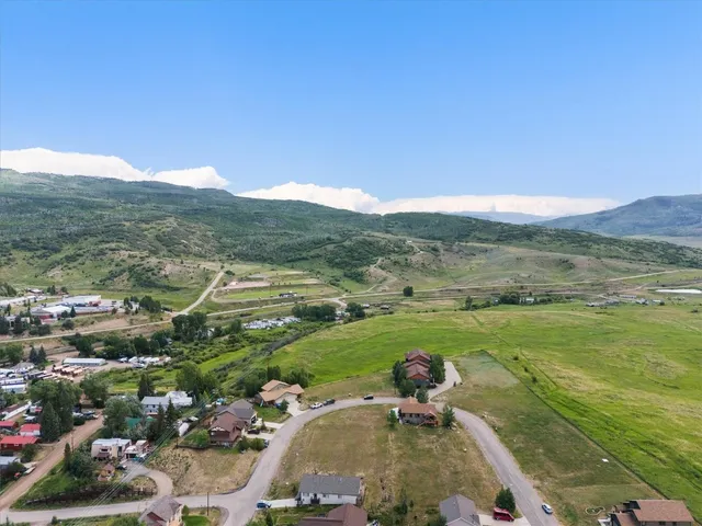 $115,000 | 124 Oak Ridge Circle, Oak Creek, CO 80467