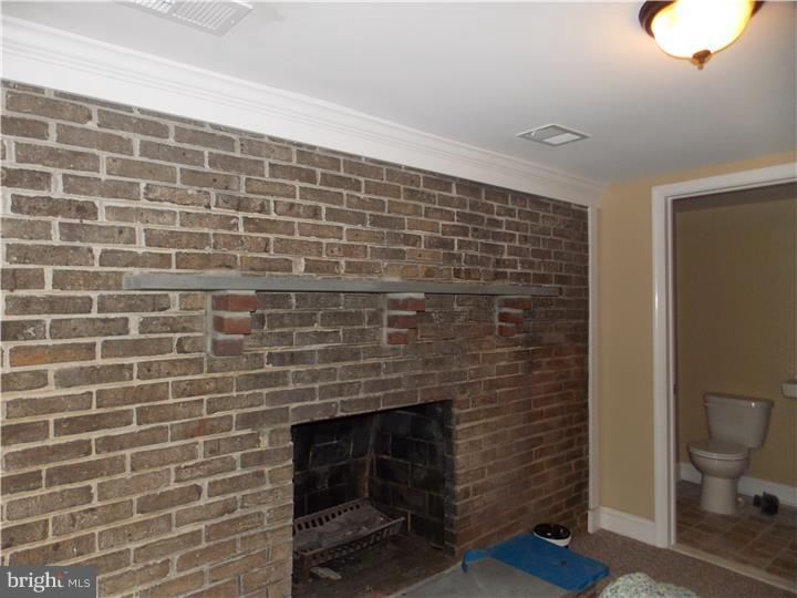 363 Hillside Road Ridley Park, PA 19078 - Photo 22 of 25 Family Room