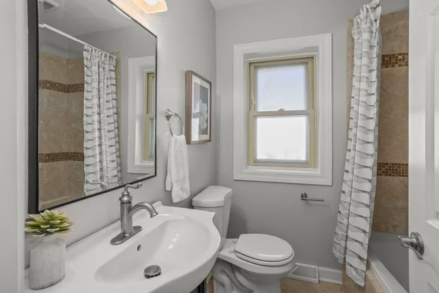 $399,900 | 1300 Parkway Drive, Brookfield, WI 53005