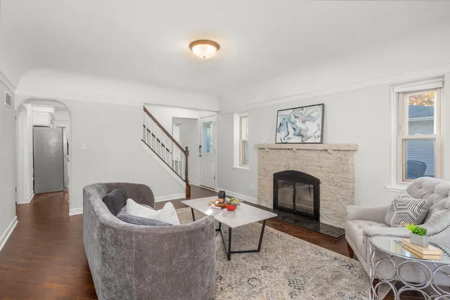 $399,900 | 1300 Parkway Drive, Brookfield, WI 53005