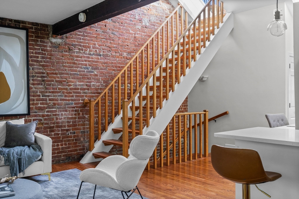 81 Waltham Street, Unit 6 Boston, MA 02118 - Photo 10 of 24 a view of entryway with furniture