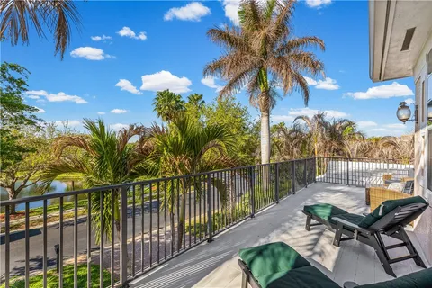 $749,999 | 4207 Diamond Square, Vero Beach, FL 32967