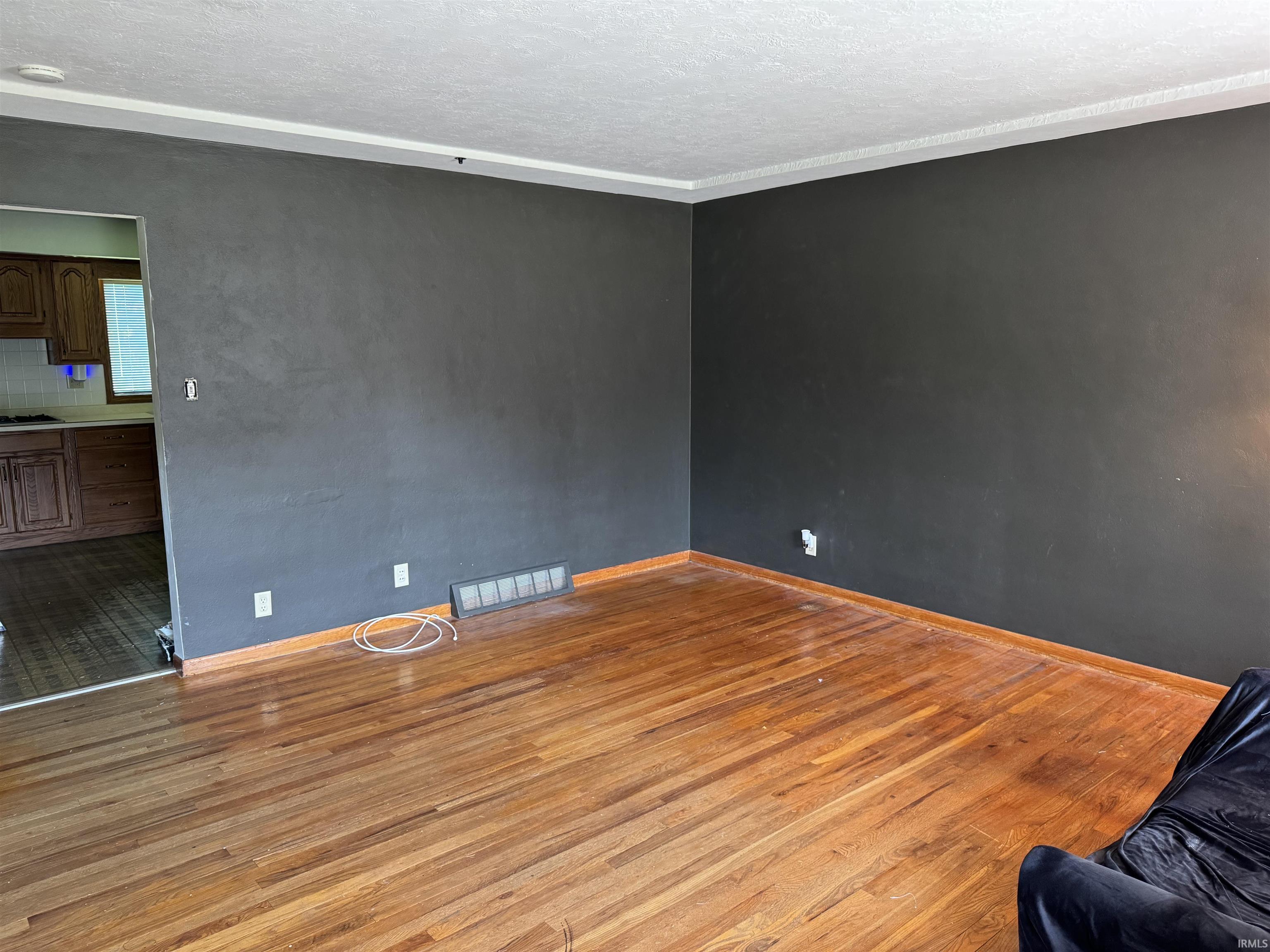 55105 Country Club Road South Bend, IN 46628 - Photo 5 of 21 Gallery Image 5