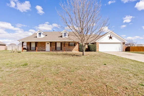 $368,995 | 107 Ashley Street, Alvord, TX 76225