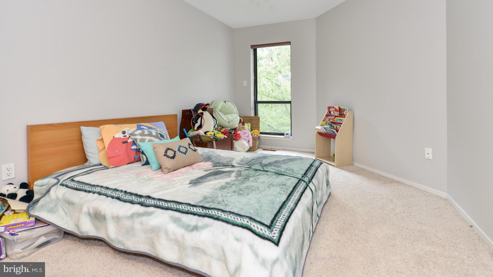 2013 Turtle Pond Drive Reston, VA 20191 - Photo 16 of 30 Third Bedroom