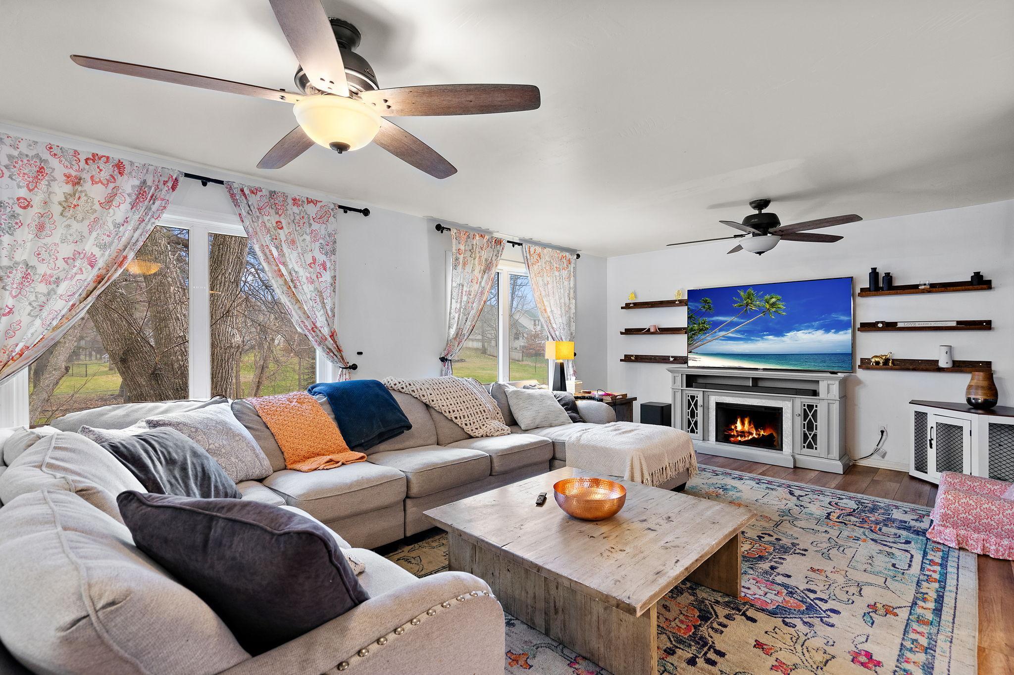 12189 Lily Street Northwest Coon Rapids, MN 55433 - Photo 13 of 56