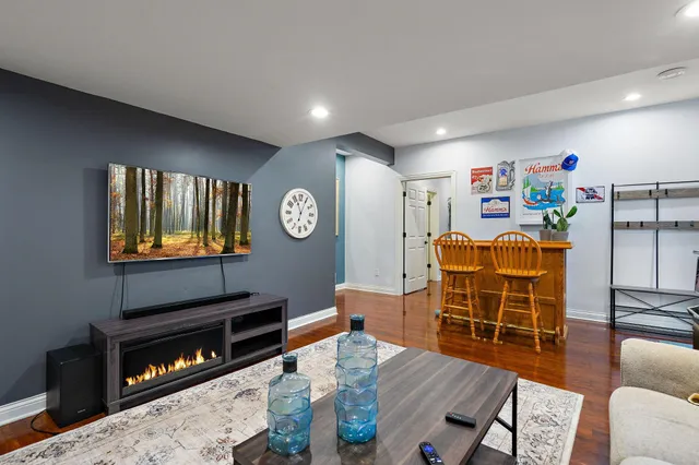 $520,000 | 12189 Lily Street Northwest, Coon Rapids, MN 55433