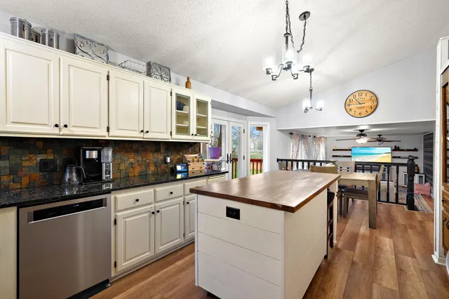 $520,000 | 12189 Lily Street Northwest, Coon Rapids, MN 55433