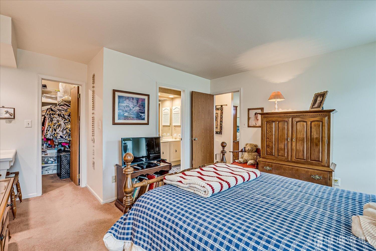 506 Maplecrest Road Edison, NJ 08820 - Photo 24 of 33