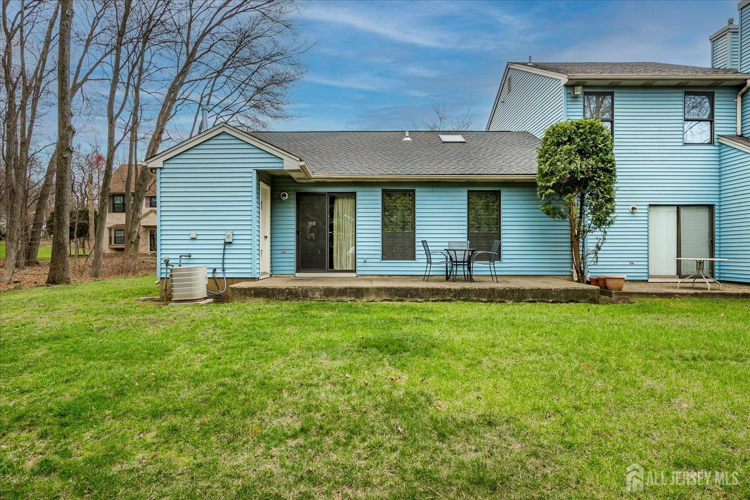 506 Maplecrest Road Edison, NJ 08820 - Photo 29 of 33