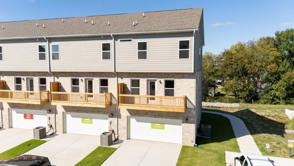 $309,990 | 104 Rosebush Lane, Lebanon, TN 37087