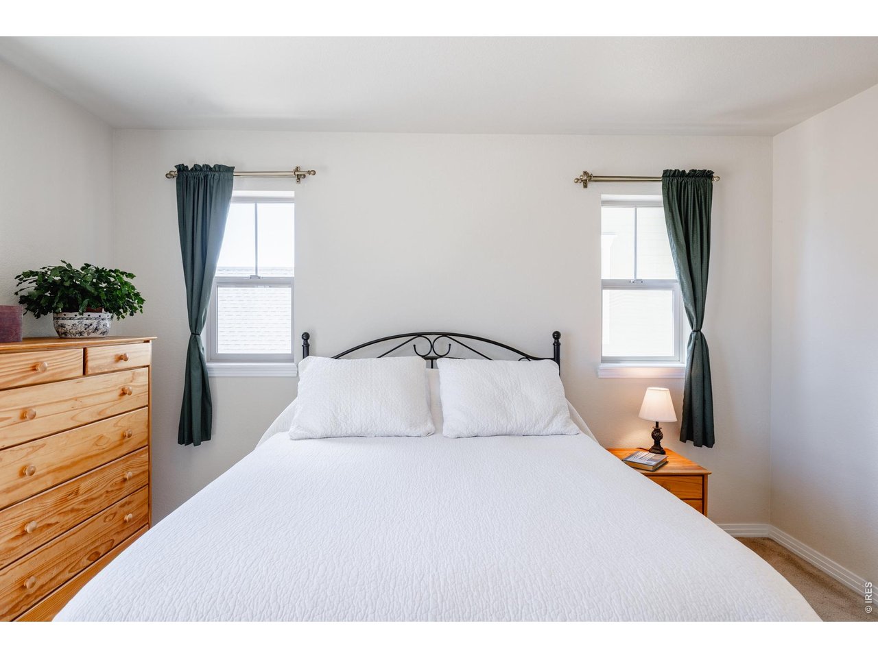 1422 Haystack Way Lafayette, CO 80026 - Photo 14 of 33