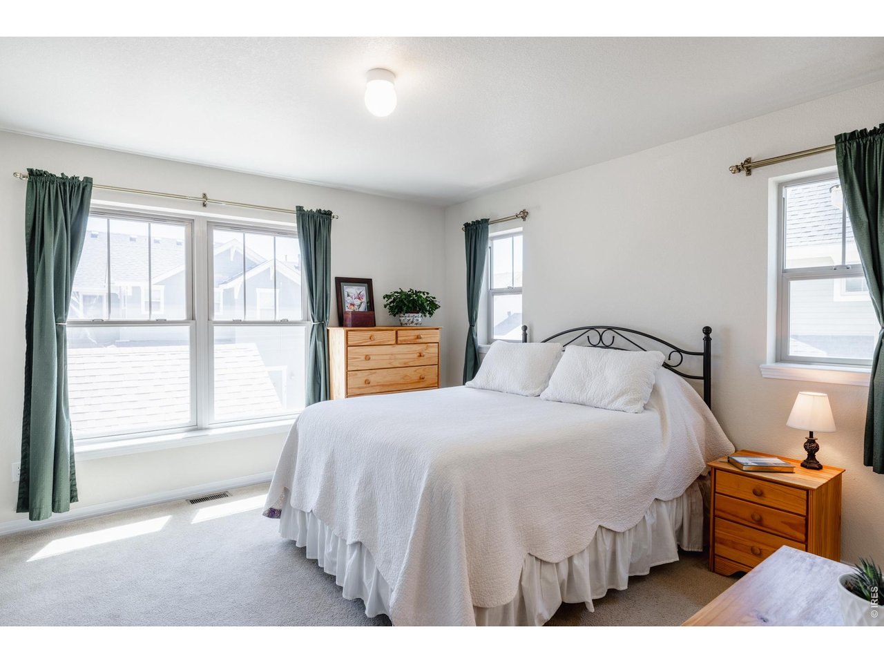 1422 Haystack Way Lafayette, CO 80026 - Photo 15 of 33