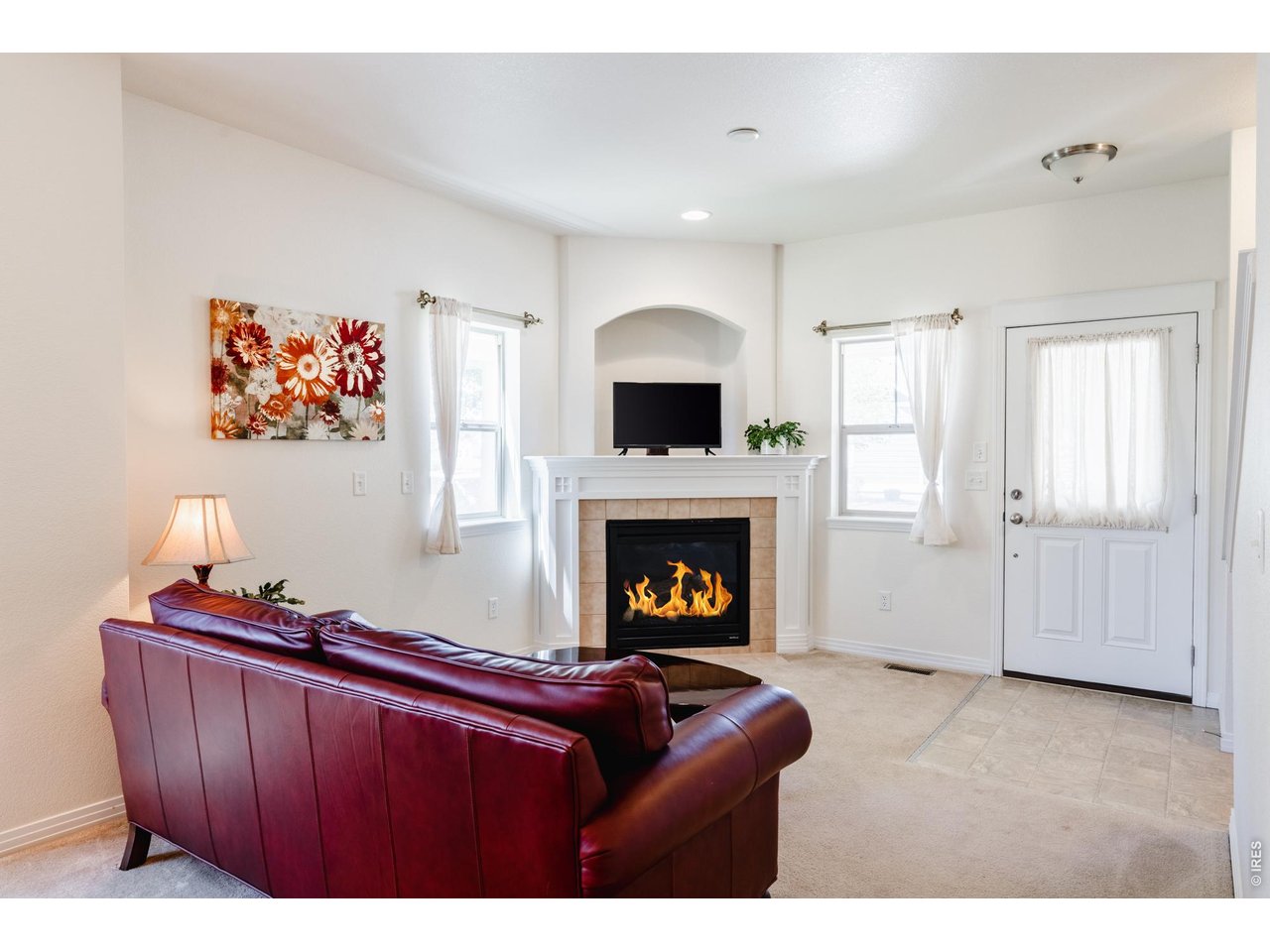 1422 Haystack Way Lafayette, CO 80026 - Photo 6 of 33