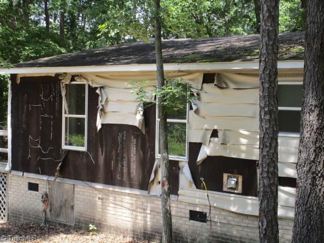 4066 Vass-Carthage Road Carthage, NC 28327 - Photo 3 of 14