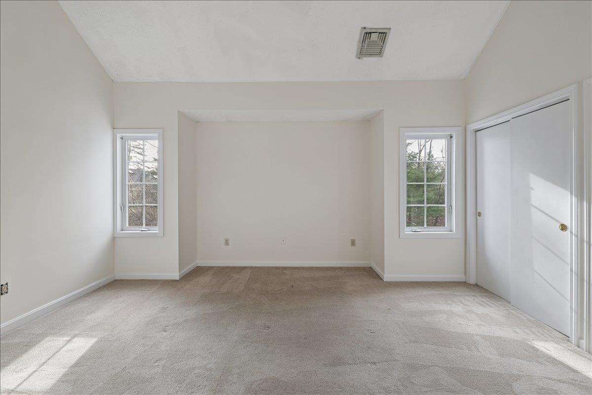 7 Swift Lane Merrimack, NH 03054 - Photo 15 of 39