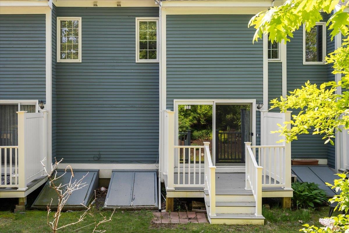 7 Swift Lane Merrimack, NH 03054 - Photo 30 of 39