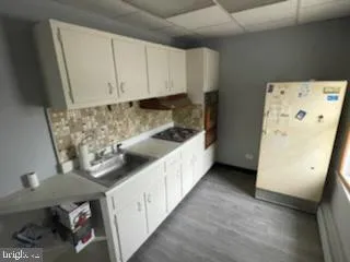 $1,200 | 98 Library Street, Unit B, Williamstown, NJ 08094