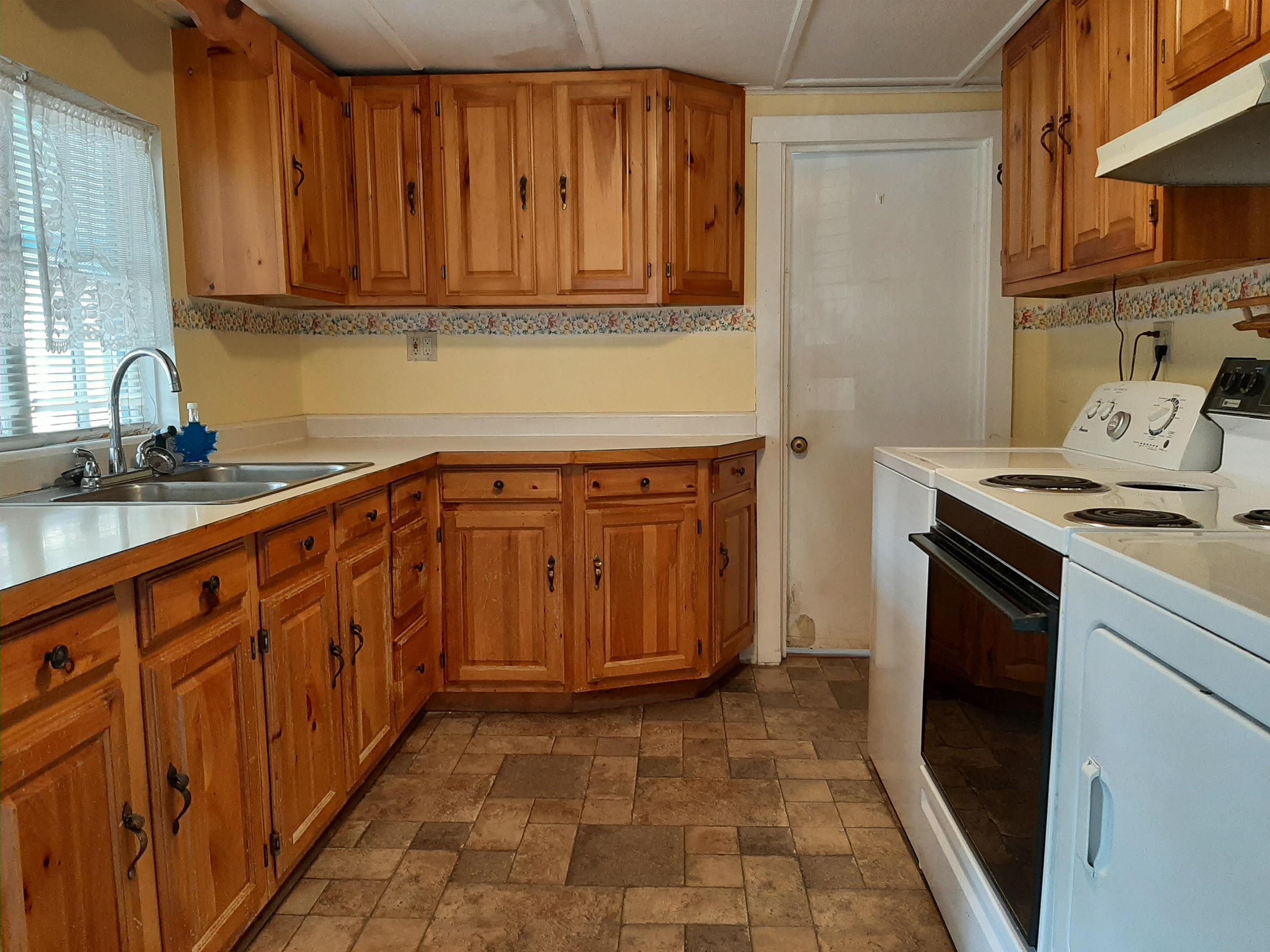 150 Mill Street Conway, NH 03813 - Photo 6 of 27 Gallery Image 6