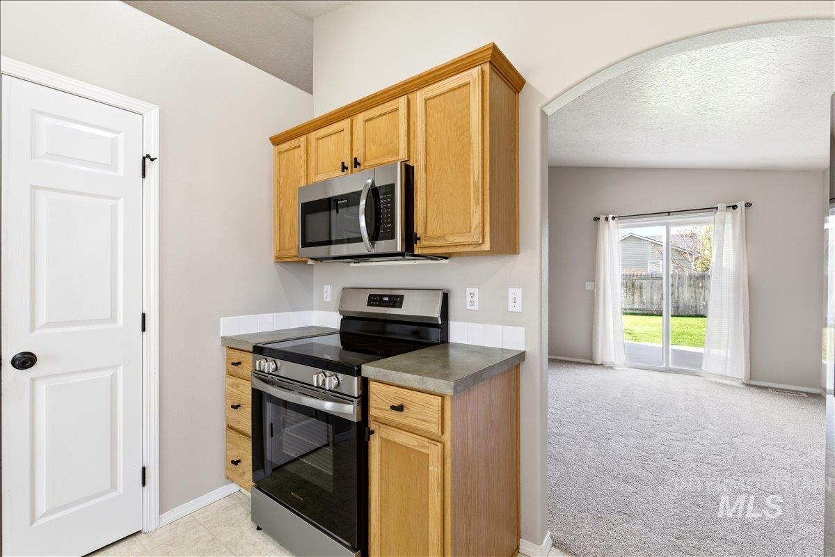 14237 Carolina Street Caldwell, ID 83607 - Photo 11 of 27