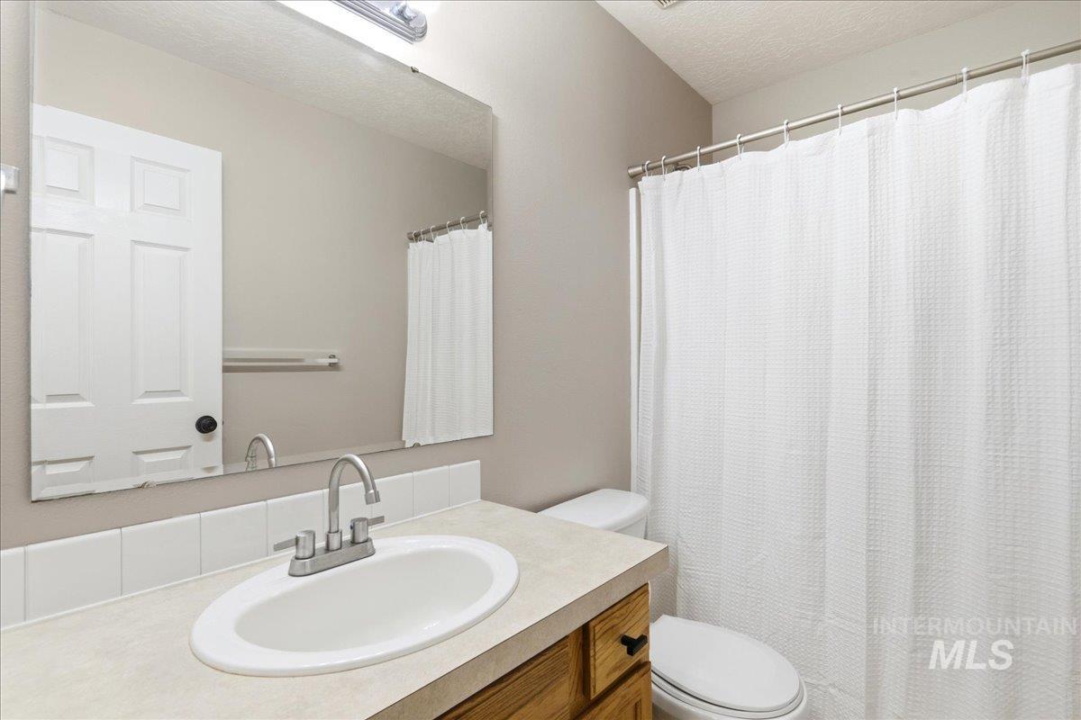 14237 Carolina Street Caldwell, ID 83607 - Photo 16 of 27