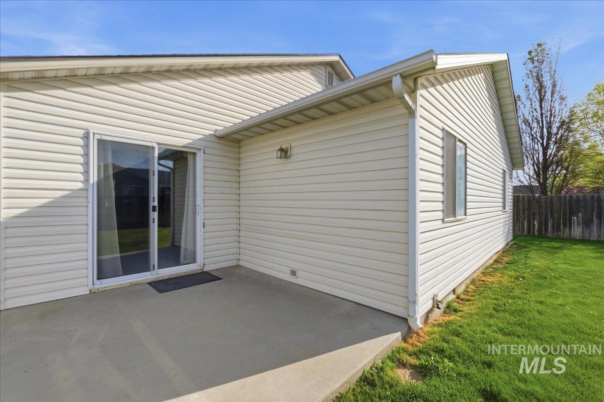 14237 Carolina Street Caldwell, ID 83607 - Photo 19 of 27