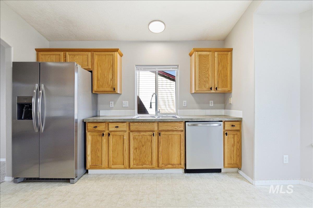 14237 Carolina Street Caldwell, ID 83607 - Photo 10 of 27