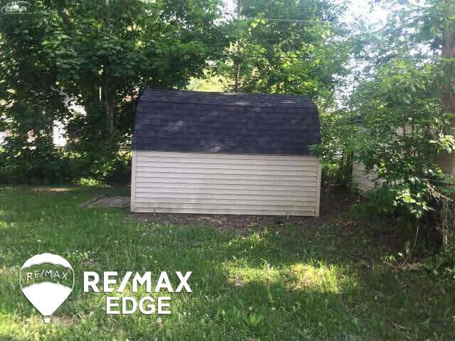 3224 Risedorph Avenue Flint, MI 48506 - Photo 15 of 20 21175220-14.JPG