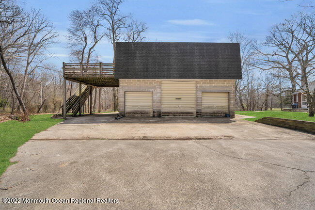 169 Maxim Road Howell, NJ 07731 - Photo 22 of 28 030_dsc00948