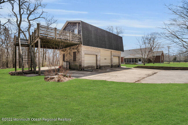 169 Maxim Road Howell, NJ 07731 - Photo 23 of 28 031_dsc00953