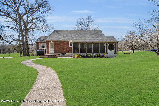 169 Maxim Road Howell, NJ 07731 - Photo 26 of 28 034_dsc00823