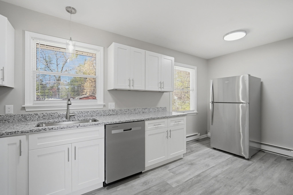 974 Wilbraham Road Springfield, MA 01109 - Photo 7 of 20