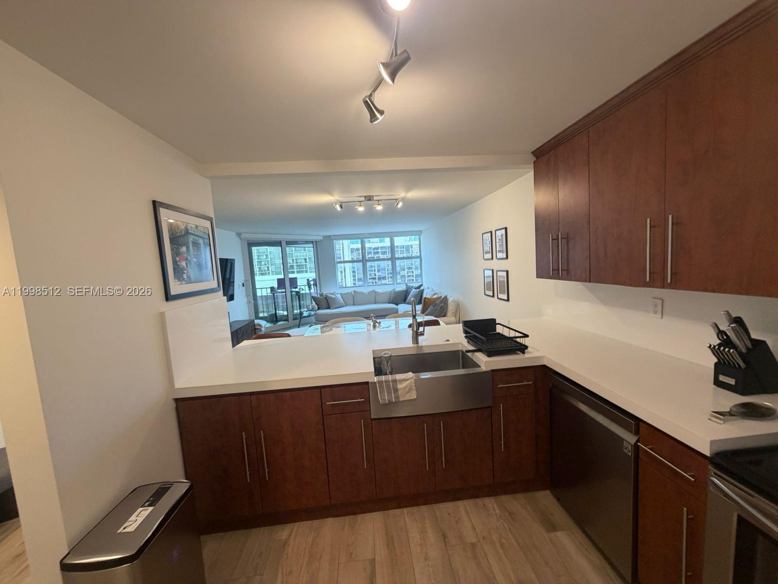 1925 Brickell Avenue, Unit 2003 Miami, FL 33129 - Photo 6 of 12