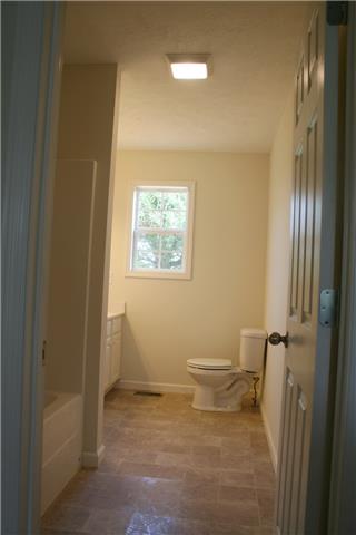 894 Double Bridge Road Lewisburg, TN 37091 - Photo 9 of 19 Gallery Image 9