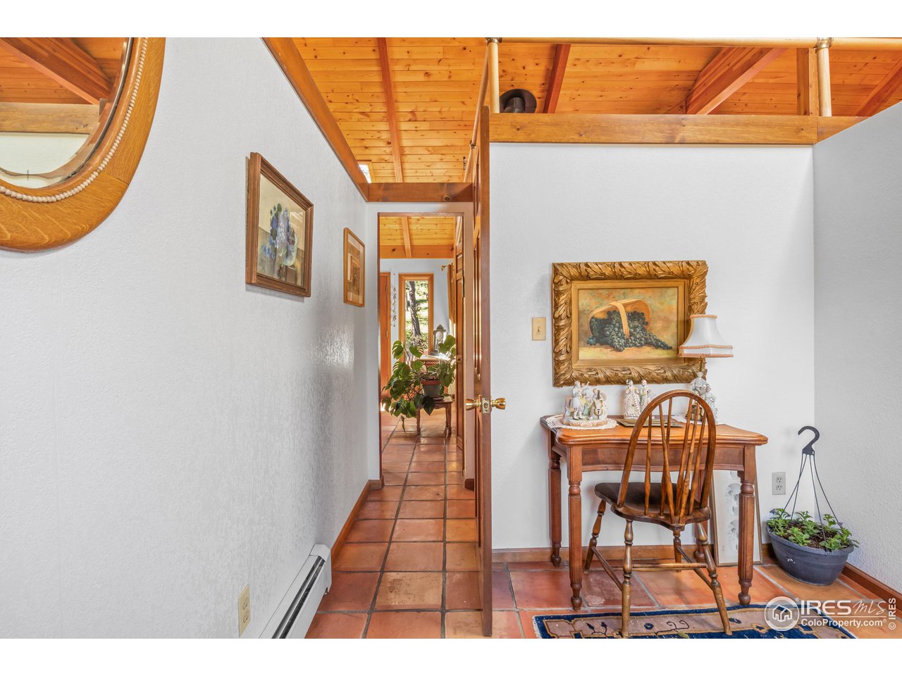 470 Brook Circle Boulder, CO 80302 - Photo 22 of 40 Cozy nook